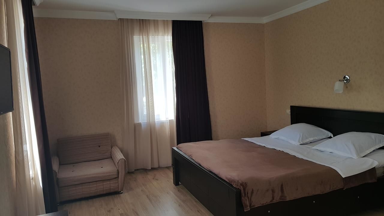 Отели типа «постель и завтрак» Villa Sataplia Цхалтубо-33